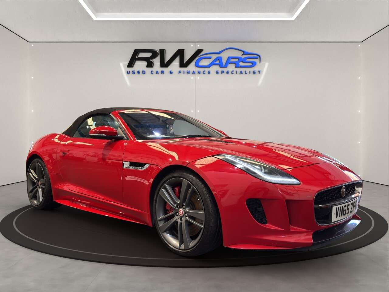 2015 JAGUAR F-TYPE 2015 JAGUAR F-TYPE