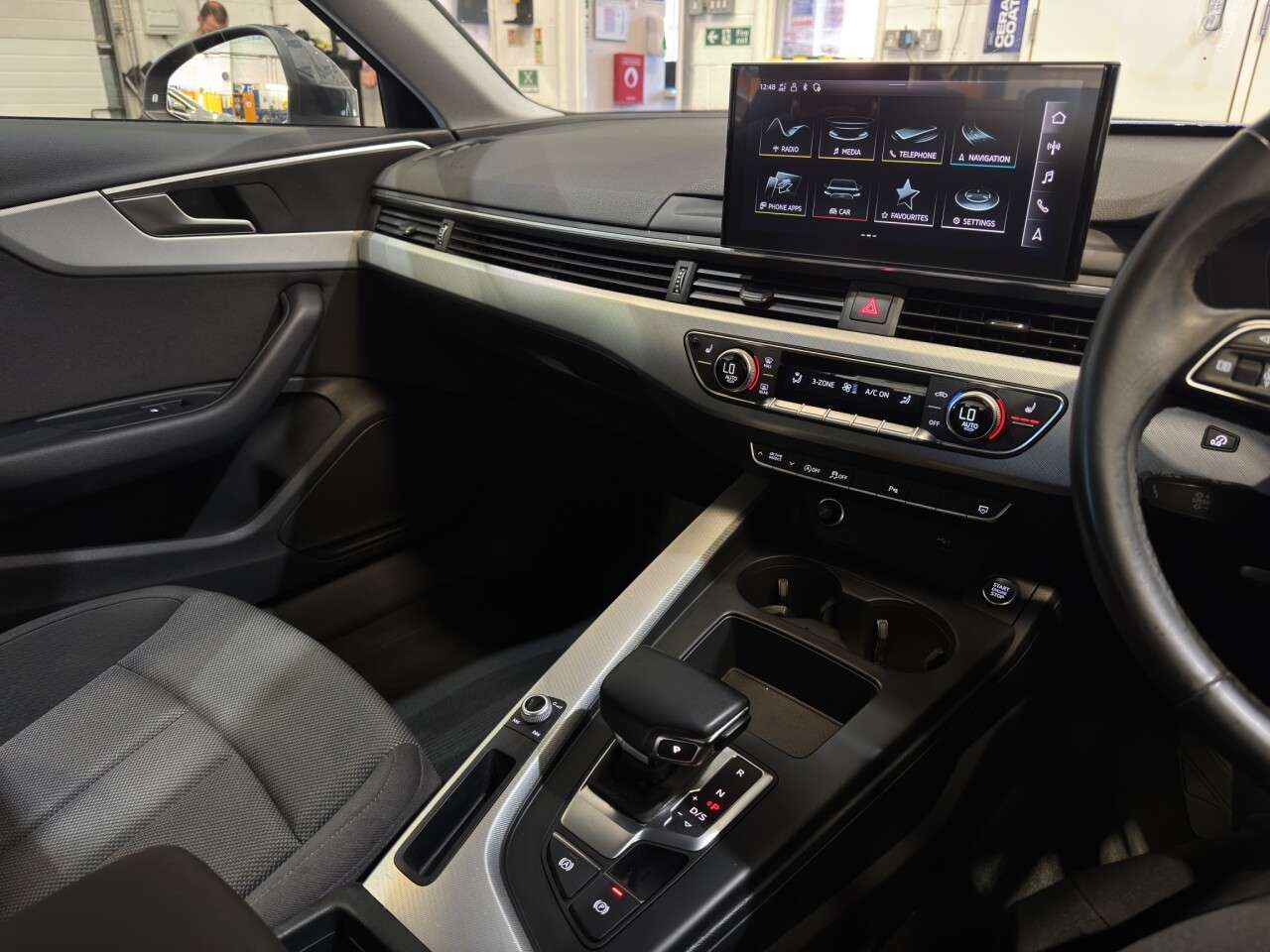 2022 AUDI A4 2022 AUDI A4