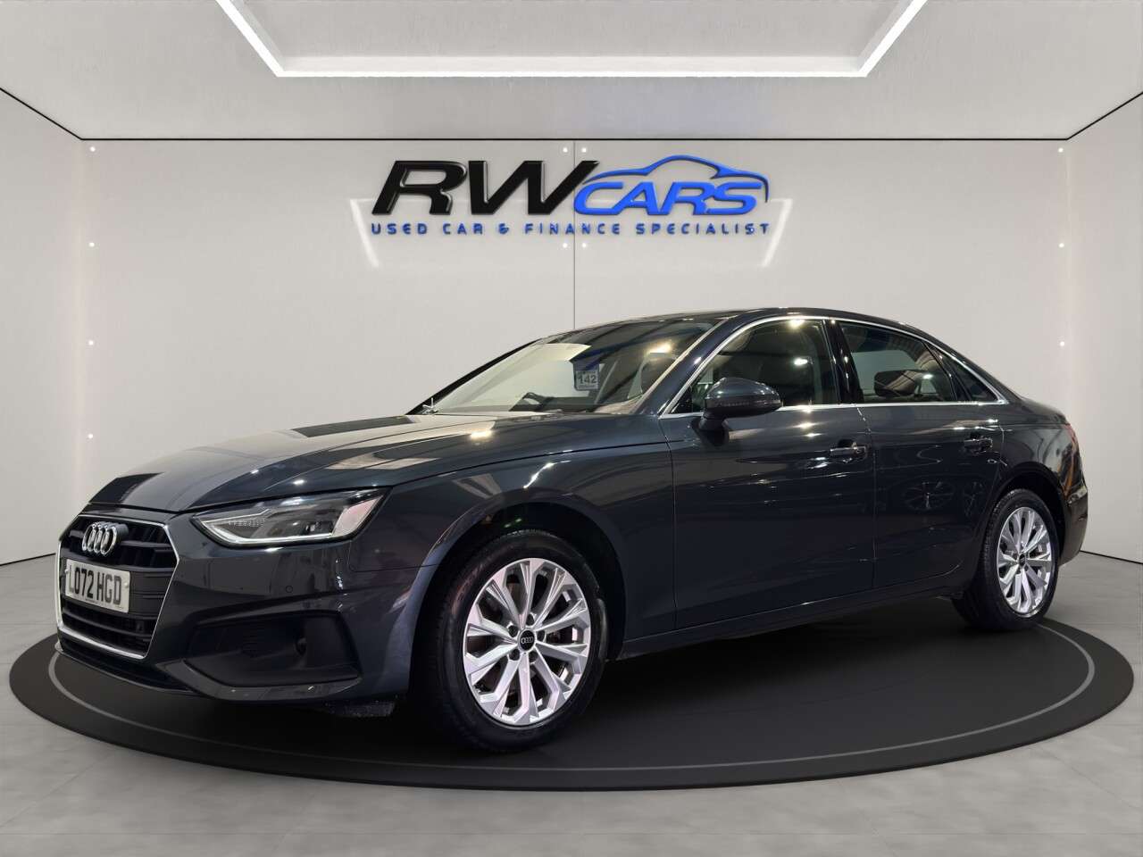 A 2022 AUDI A4 2.0 TFSI 35 Technik Saloon 4dr Petrol S Tronic Euro 6 (s/s) (150 ps) A 2022 AUDI A4 2.0 TFSI 35 Technik Saloon 4dr Petrol S Tronic Euro 6 (s/s) (150 ps)