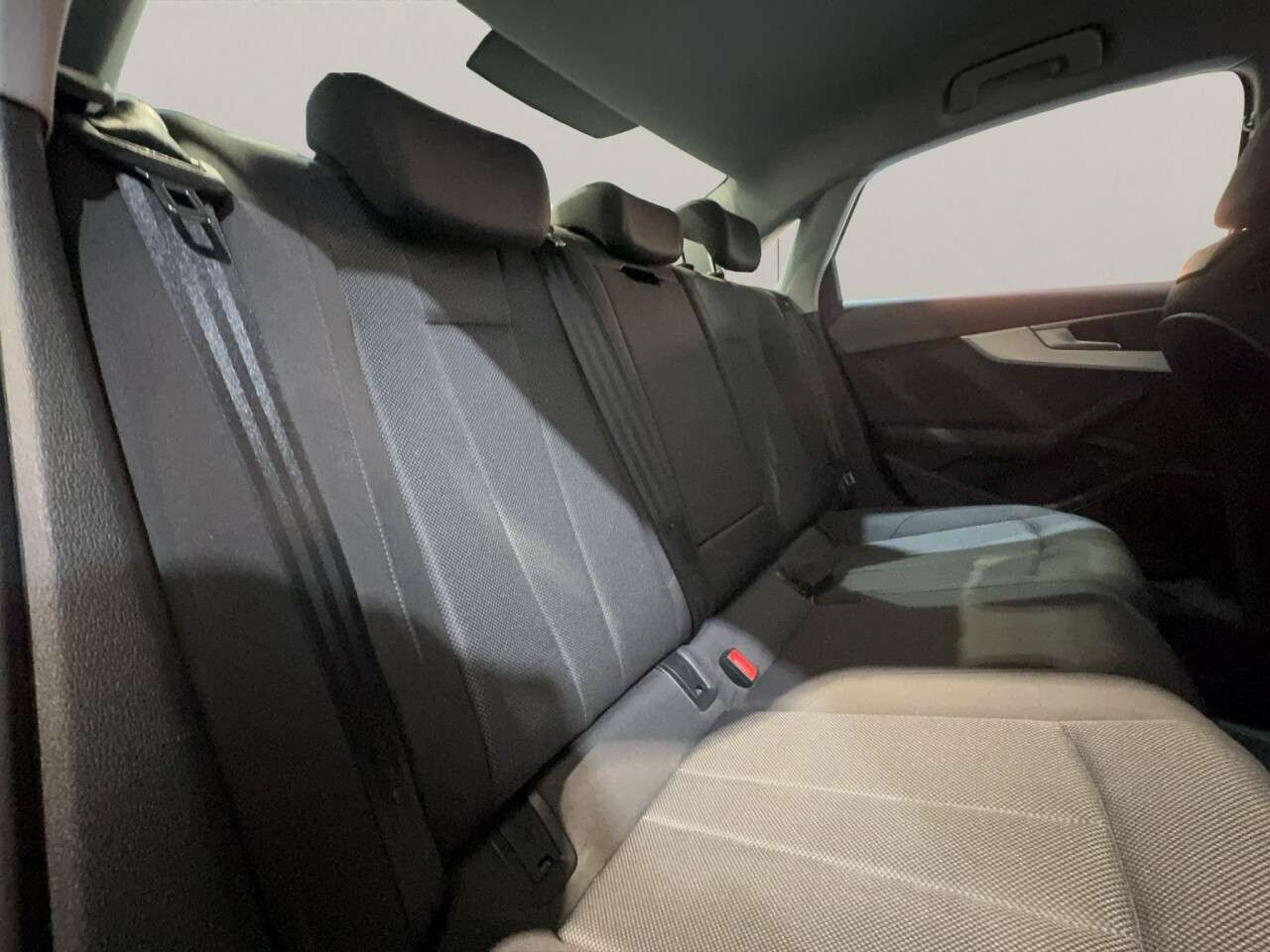 2022 AUDI A4 2022 AUDI A4