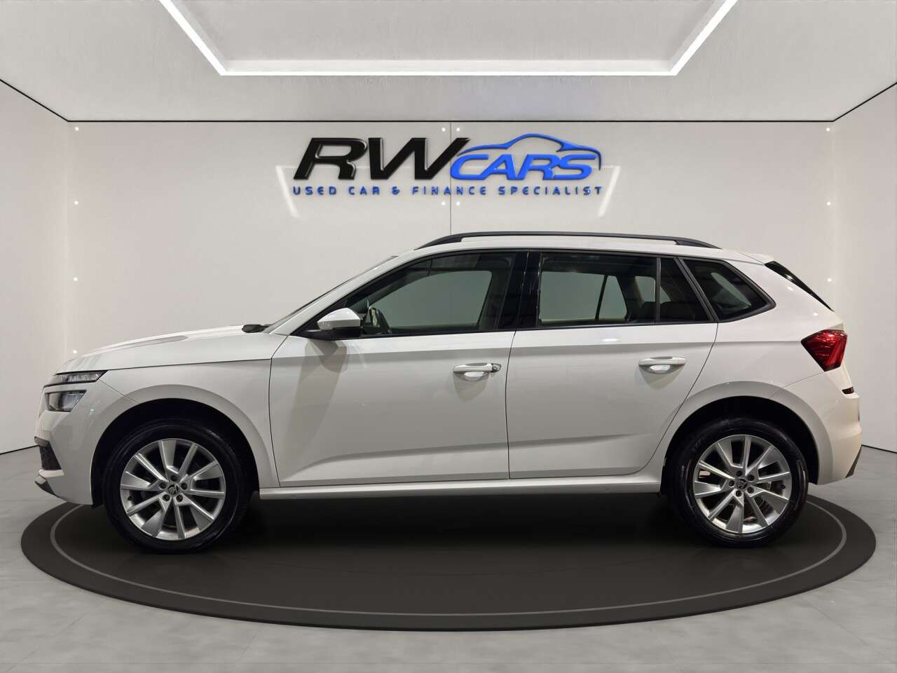 A 2022 SKODA KAMIQ 1.0 TSI SE SUV 5dr Petrol DSG Euro 6 (s/s) (110 ps) A 2022 SKODA KAMIQ 1.0 TSI SE SUV 5dr Petrol DSG Euro 6 (s/s) (110 ps)