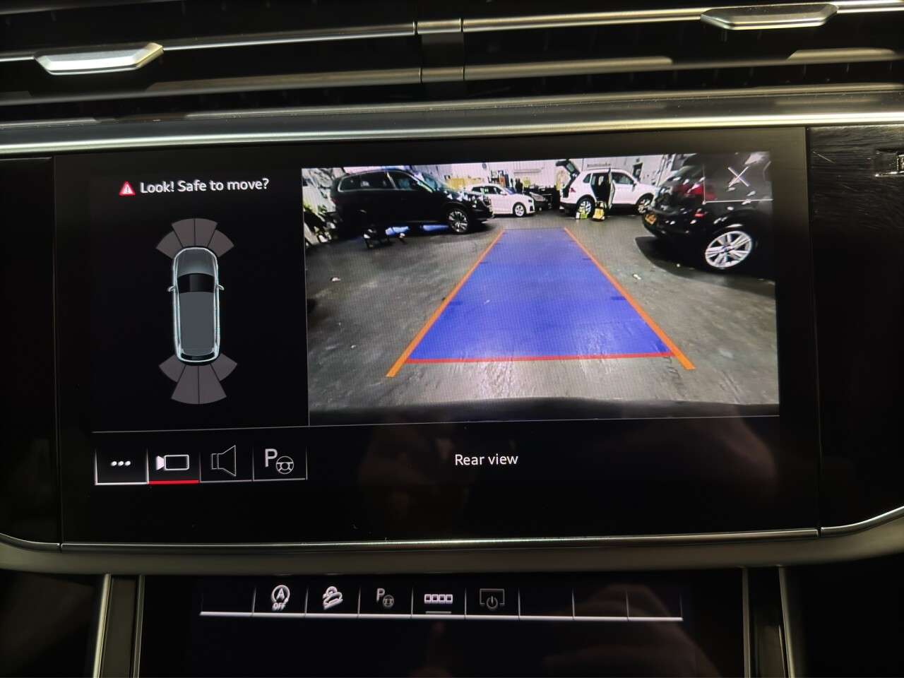 2022 AUDI Q7 2022 AUDI Q7