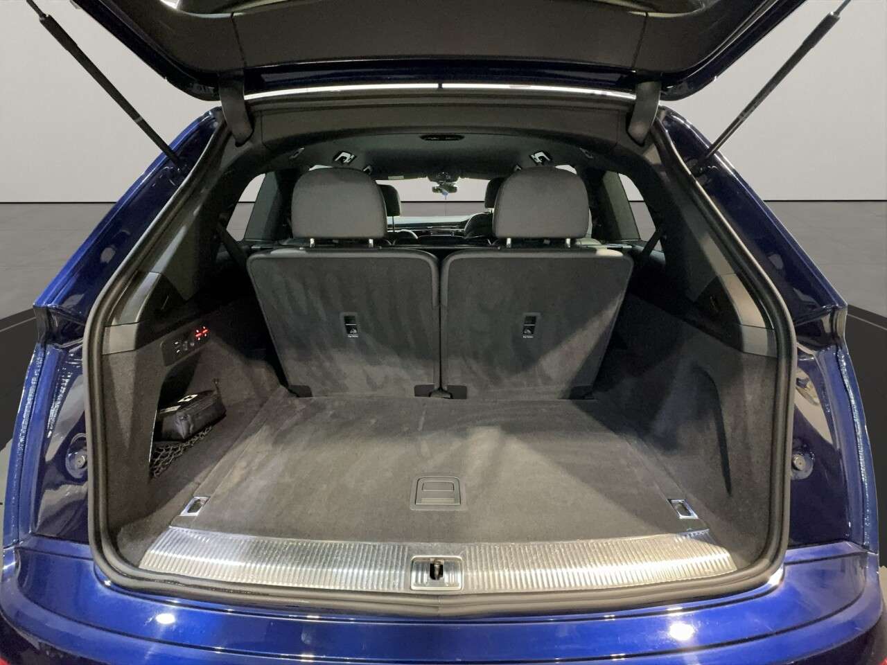 2022 AUDI Q7 2022 AUDI Q7