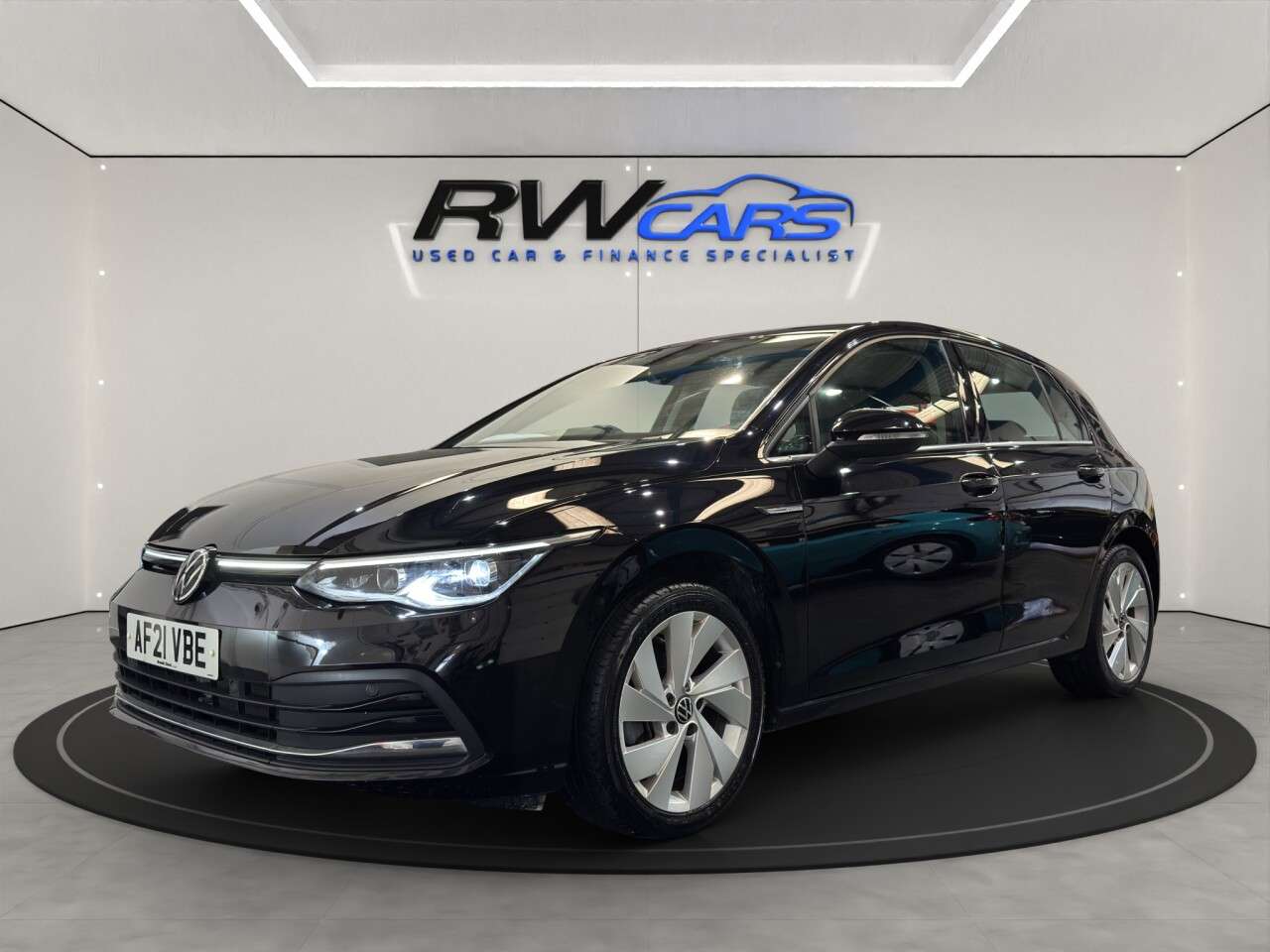 A 2021 VOLKSWAGEN GOLF 1.5 TSI Style Hatchback 5dr Petrol Manual Euro 6 (s/s) (150 ps) A 2021 VOLKSWAGEN GOLF 1.5 TSI Style Hatchback 5dr Petrol Manual Euro 6 (s/s) (150 ps)
