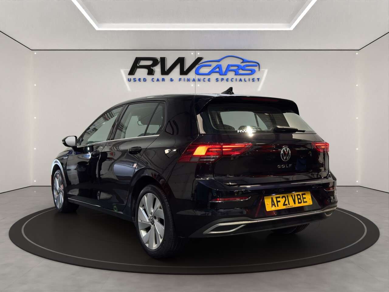 A 2021 VOLKSWAGEN GOLF 1.5 TSI Style Hatchback 5dr Petrol Manual Euro 6 (s/s) (150 ps) A 2021 VOLKSWAGEN GOLF 1.5 TSI Style Hatchback 5dr Petrol Manual Euro 6 (s/s) (150 ps)