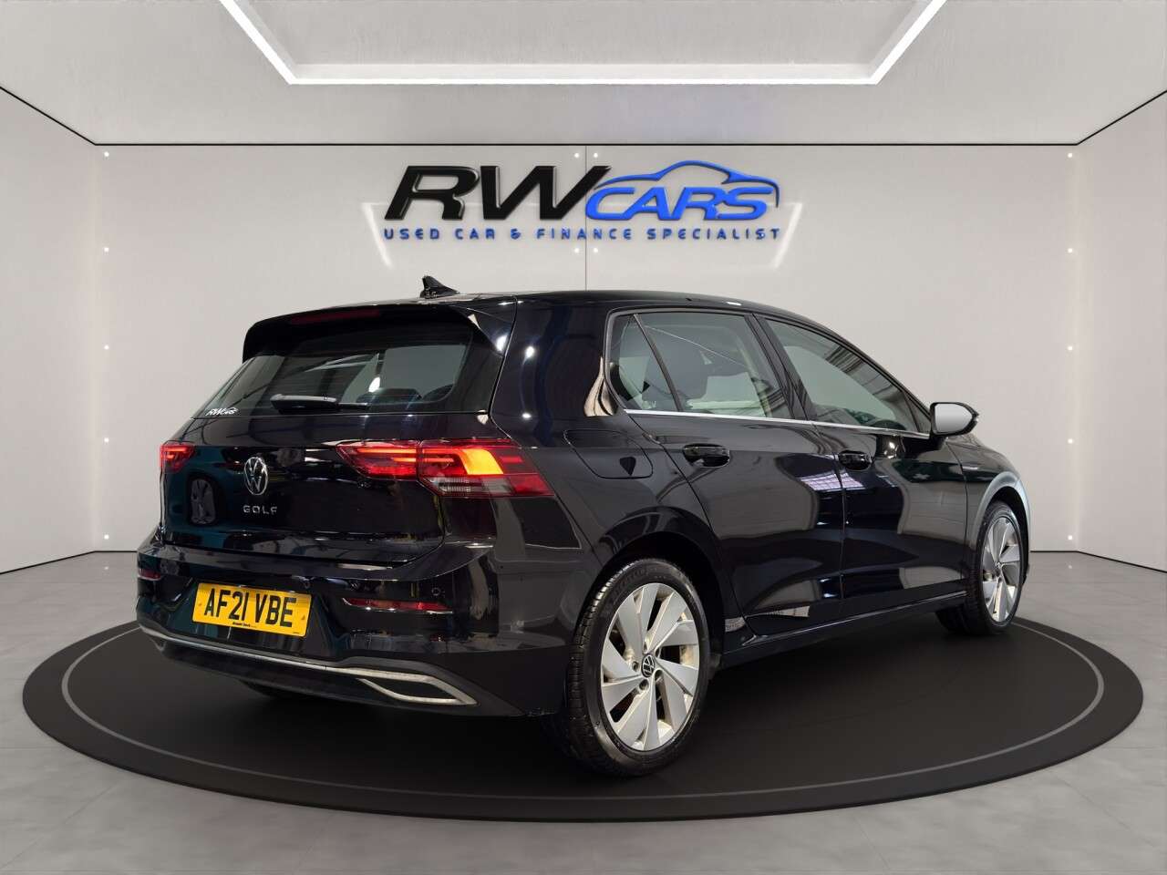 2021 VOLKSWAGEN GOLF 2021 VOLKSWAGEN GOLF