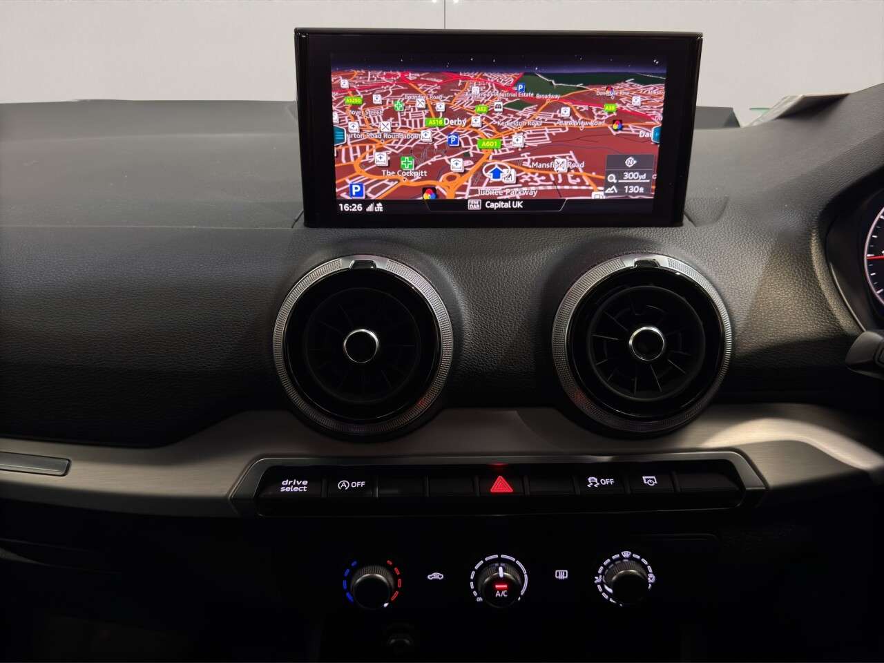 2021 AUDI Q2 2021 AUDI Q2