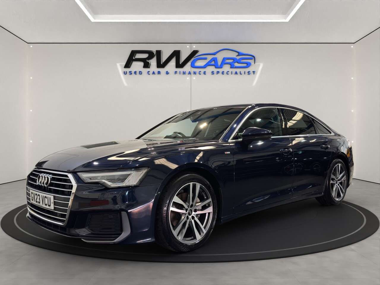 A 2023 AUDI A6 SALOON 2.0 TFSI 40 S line Saloon 4dr Petrol S Tronic Euro 6 (s/s) (204 ps) A 2023 AUDI A6 SALOON 2.0 TFSI 40 S line Saloon 4dr Petrol S Tronic Euro 6 (s/s) (204 ps)