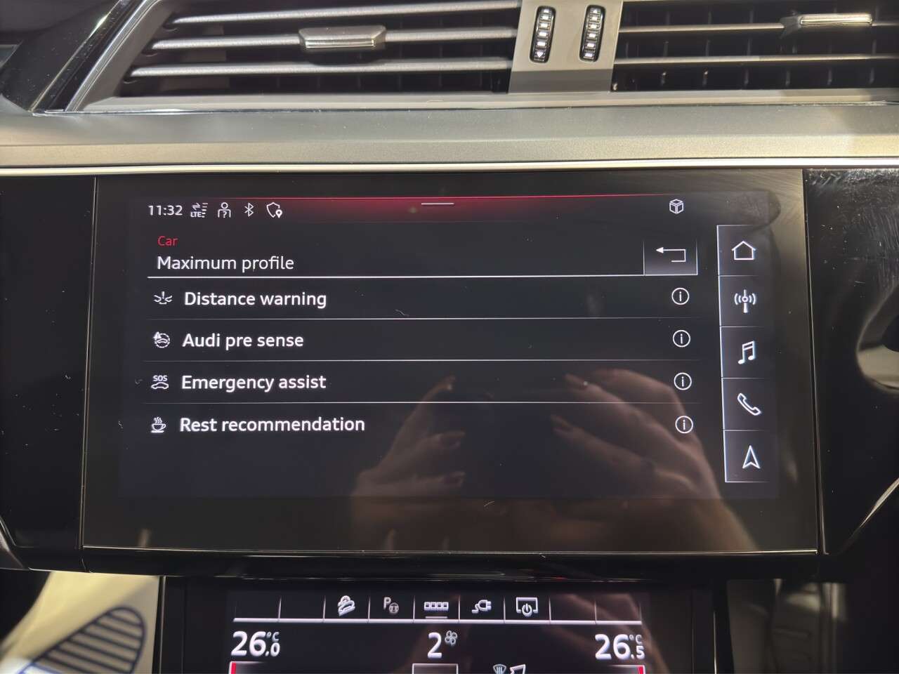 2023 AUDI Q8 E-TRON 2023 AUDI Q8 E-TRON