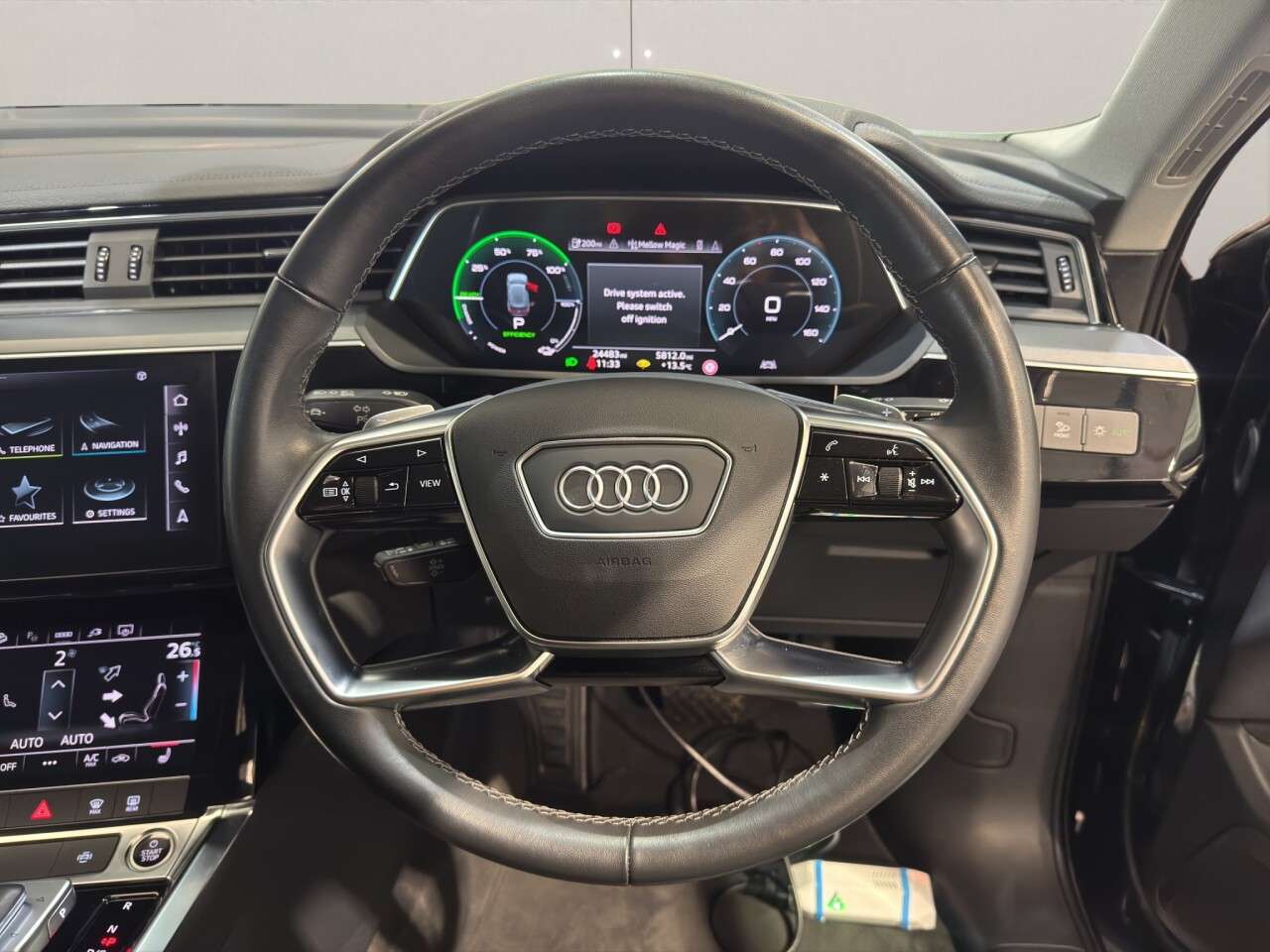 2023 AUDI Q8 E-TRON 2023 AUDI Q8 E-TRON