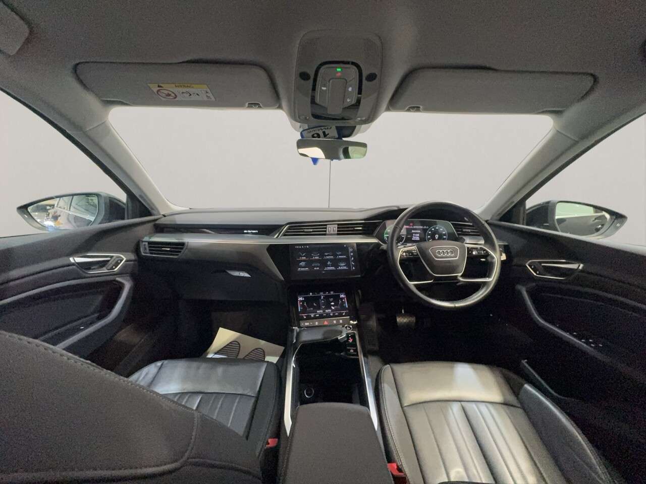 2023 AUDI Q8 E-TRON 2023 AUDI Q8 E-TRON