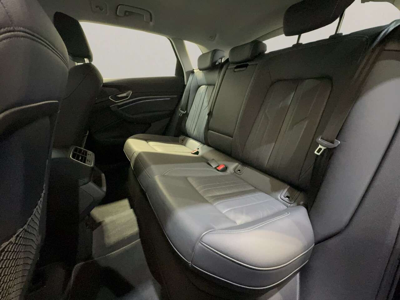 2023 AUDI Q8 E-TRON 2023 AUDI Q8 E-TRON