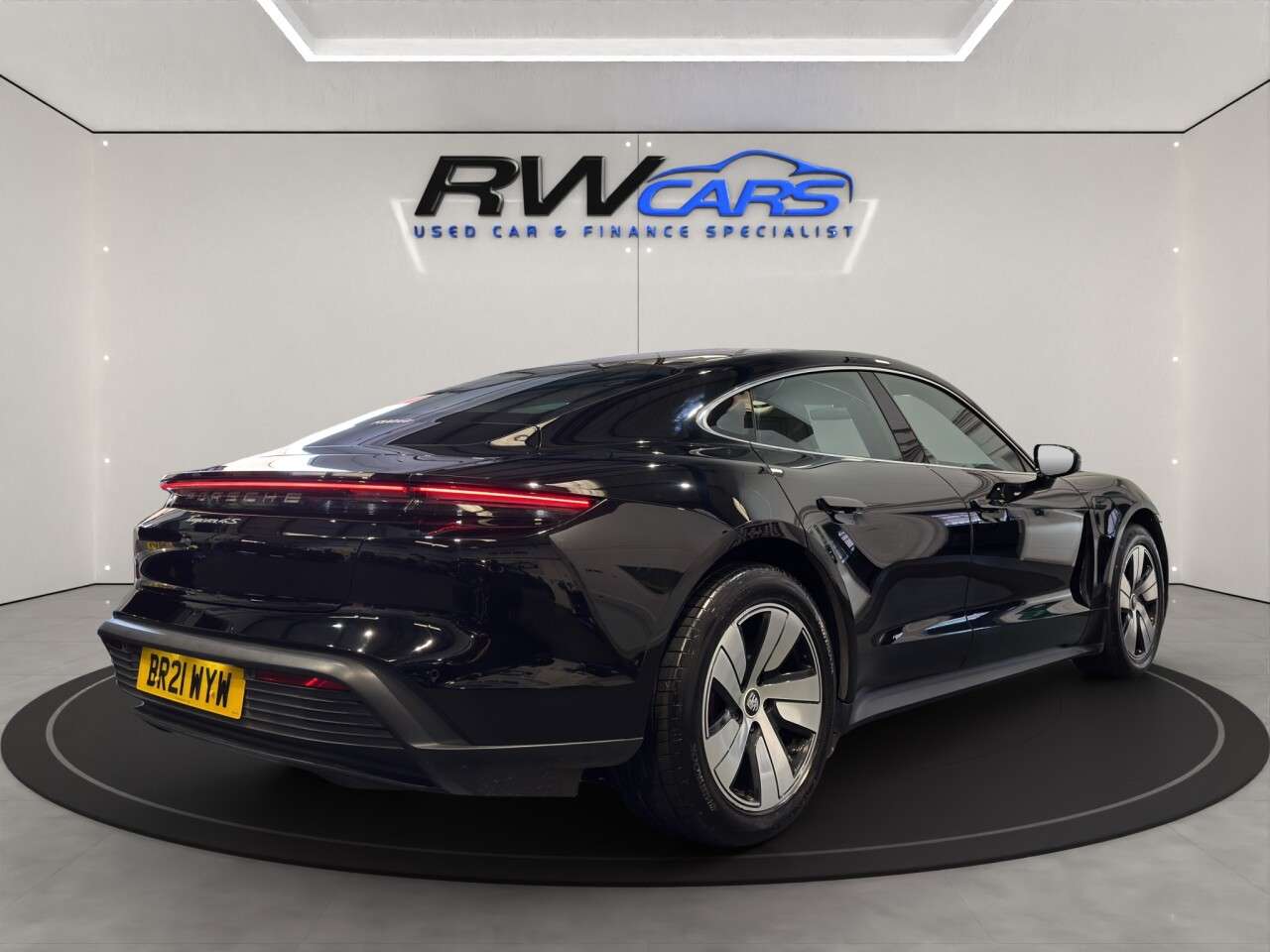 2021 PORSCHE TAYCAN 2021 PORSCHE TAYCAN