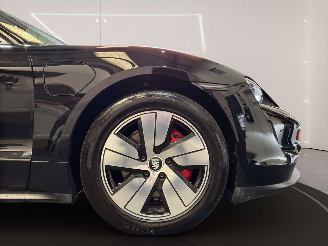 2021 PORSCHE TAYCAN 2021 PORSCHE TAYCAN