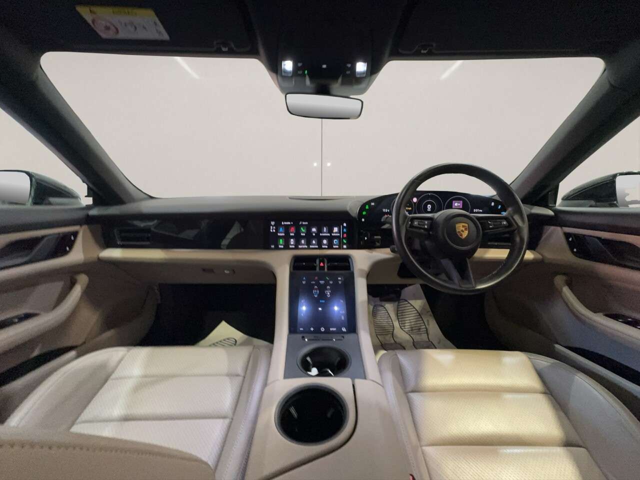 2021 PORSCHE TAYCAN 2021 PORSCHE TAYCAN