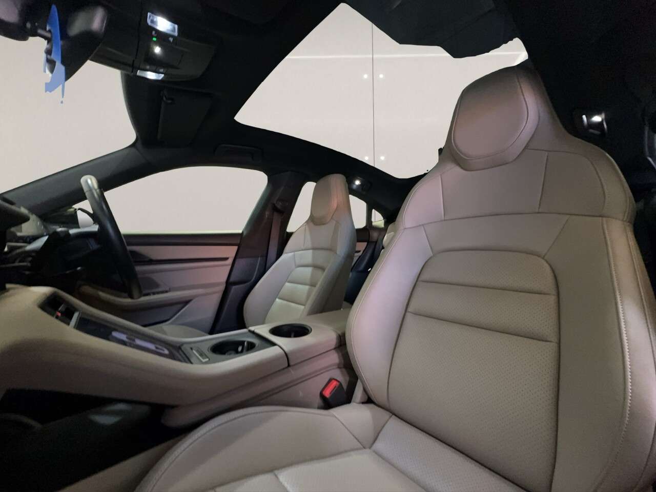 2021 PORSCHE TAYCAN 2021 PORSCHE TAYCAN