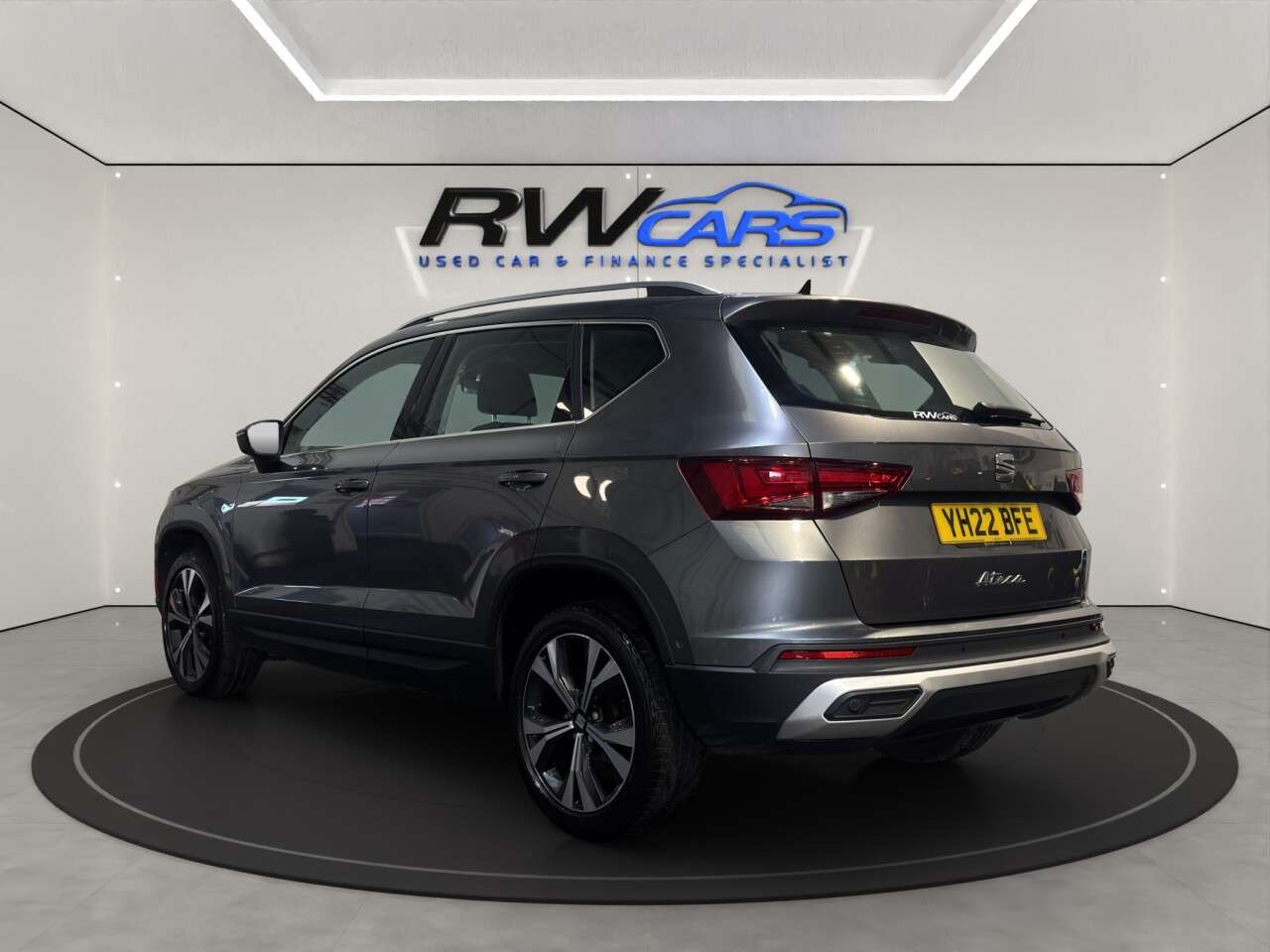 A 2022 SEAT ATECA 1.0 TSI SE Technology SUV 5dr Petrol Manual Euro 6 (s/s) (110 ps) A 2022 SEAT ATECA 1.0 TSI SE Technology SUV 5dr Petrol Manual Euro 6 (s/s) (110 ps)