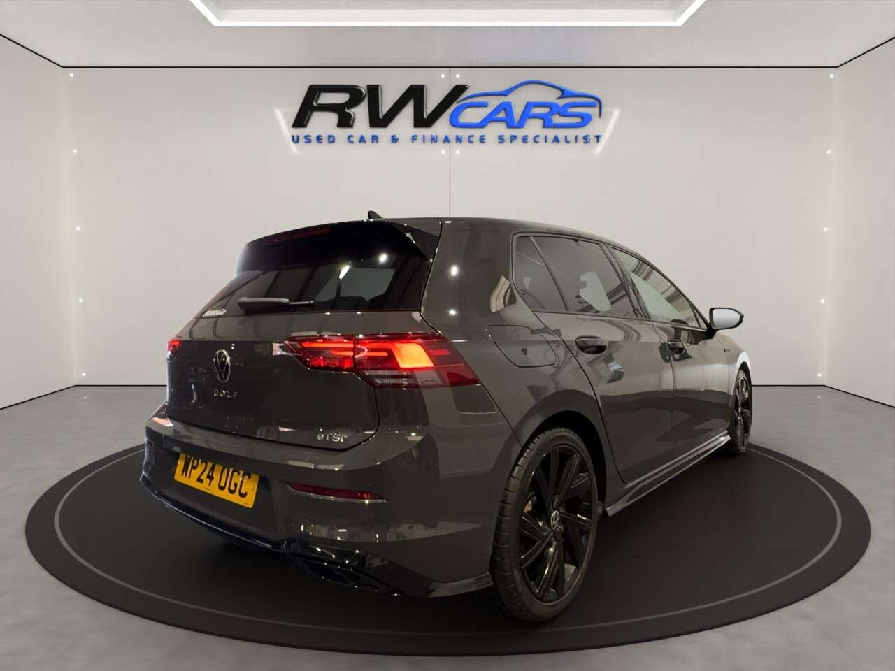 2024 VOLKSWAGEN GOLF 2024 VOLKSWAGEN GOLF