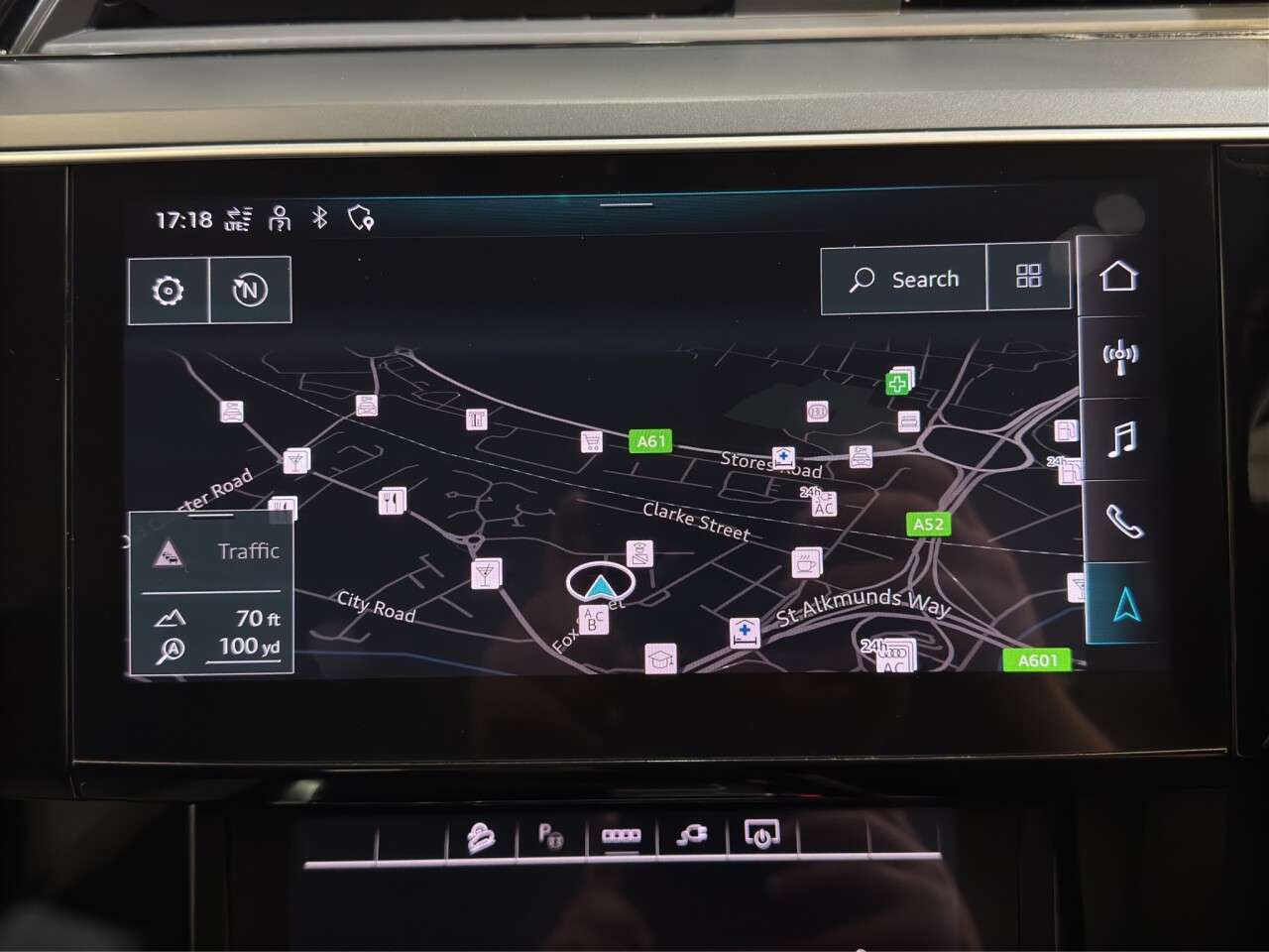 2023 AUDI Q8 E-TRON 2023 AUDI Q8 E-TRON
