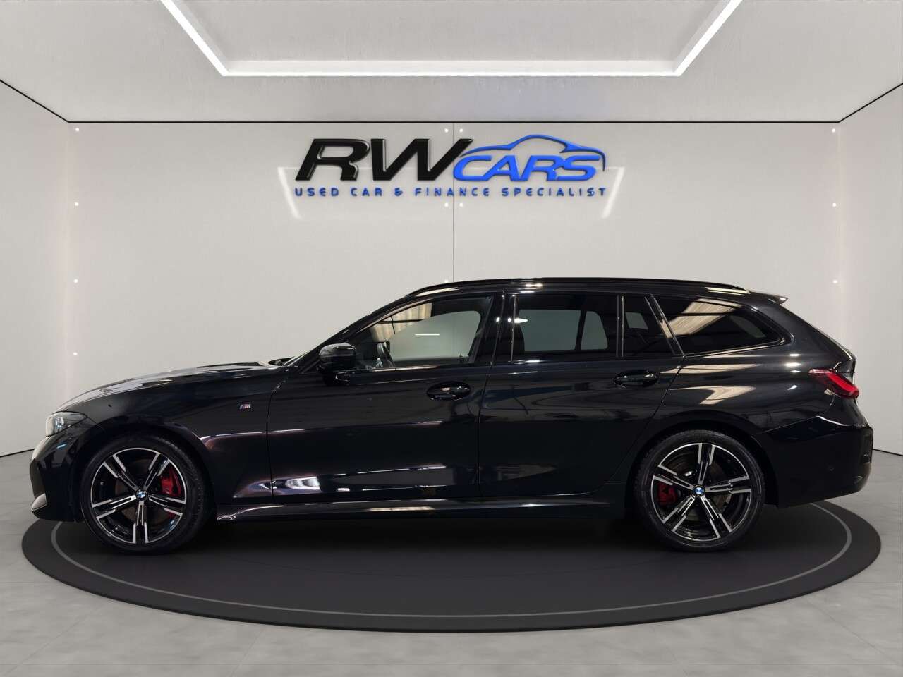 A 2025 BMW 3 SERIES 2.0 320i M Sport Touring 5dr Petrol Auto Euro 6 (s/s) (184 ps) A 2025 BMW 3 SERIES 2.0 320i M Sport Touring 5dr Petrol Auto Euro 6 (s/s) (184 ps)
