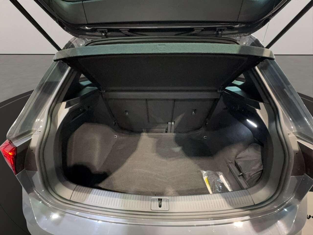 2024 VOLKSWAGEN TIGUAN 2024 VOLKSWAGEN TIGUAN