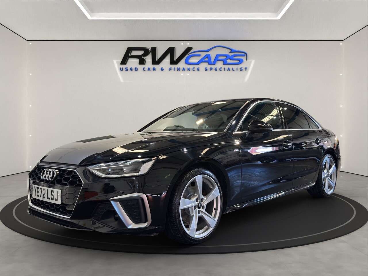 A 2022 AUDI A4 2.0 TFSI 35 S line Saloon 4dr Petrol S Tronic Euro 6 (s/s) (150 ps) A 2022 AUDI A4 2.0 TFSI 35 S line Saloon 4dr Petrol S Tronic Euro 6 (s/s) (150 ps)