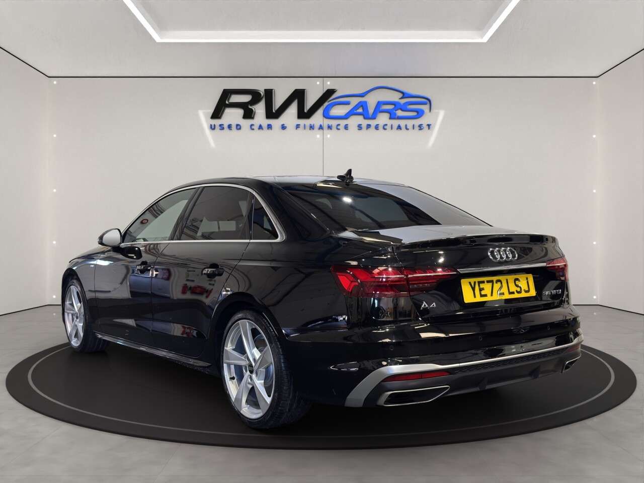 A 2022 AUDI A4 2.0 TFSI 35 S line Saloon 4dr Petrol S Tronic Euro 6 (s/s) (150 ps) A 2022 AUDI A4 2.0 TFSI 35 S line Saloon 4dr Petrol S Tronic Euro 6 (s/s) (150 ps)