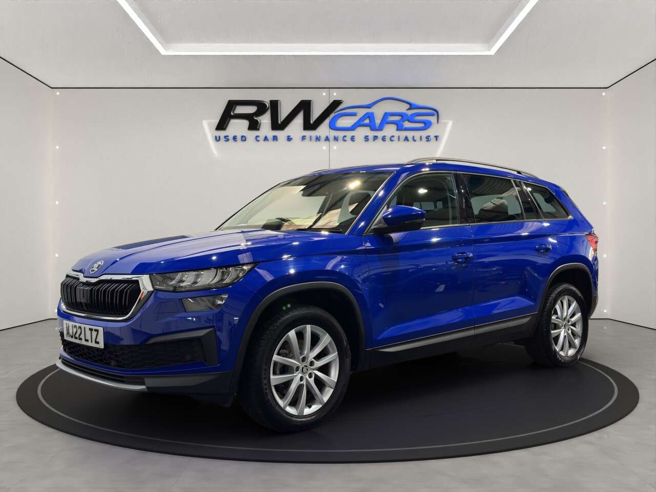A 2022 SKODA KODIAQ 1.5 TSI ACT SE SUV 5dr Petrol DSG Euro 6 (s/s) (7 Seat) (150 ps) A 2022 SKODA KODIAQ 1.5 TSI ACT SE SUV 5dr Petrol DSG Euro 6 (s/s) (7 Seat) (150 ps)