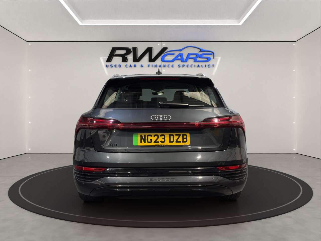 2023 AUDI Q8 E-TRON 2023 AUDI Q8 E-TRON