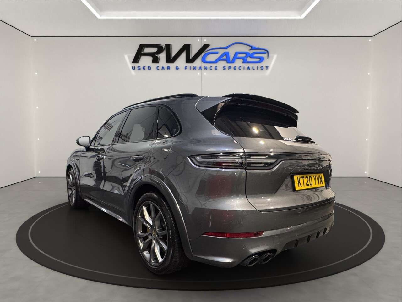 2020 PORSCHE CAYENNE 2020 PORSCHE CAYENNE