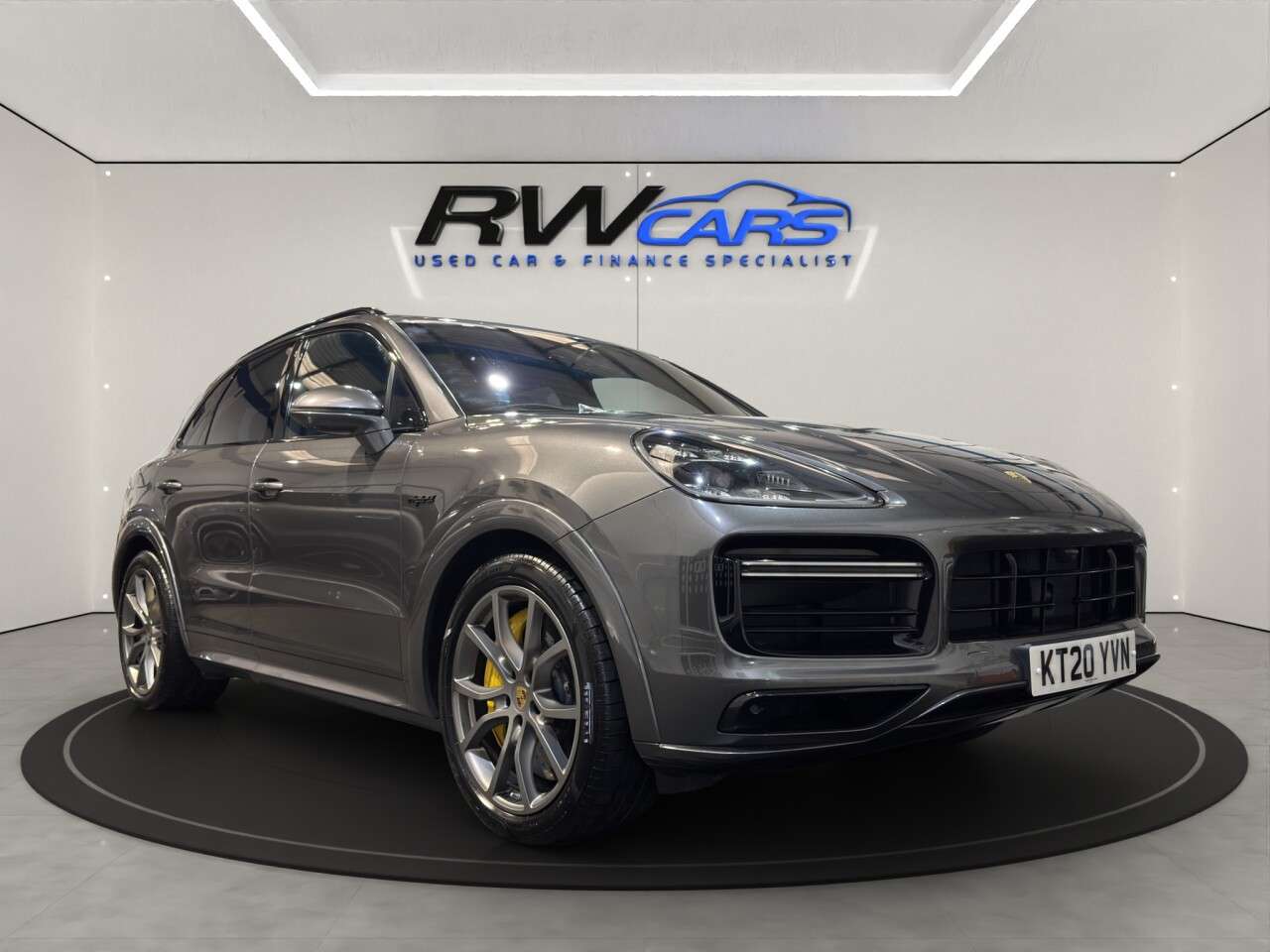 2020 PORSCHE CAYENNE 2020 PORSCHE CAYENNE