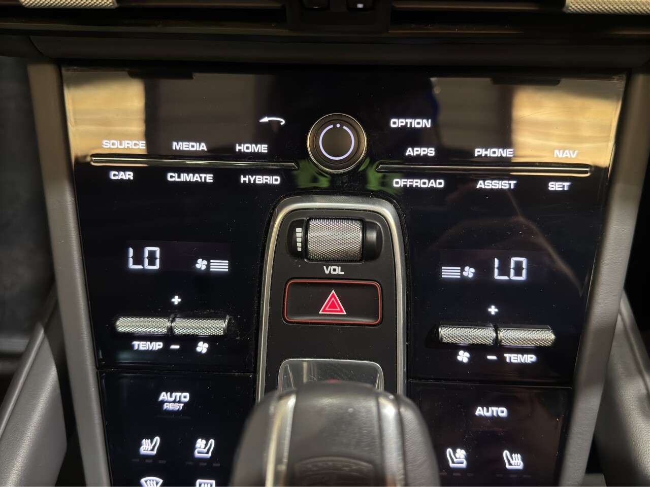 2020 PORSCHE CAYENNE 2020 PORSCHE CAYENNE