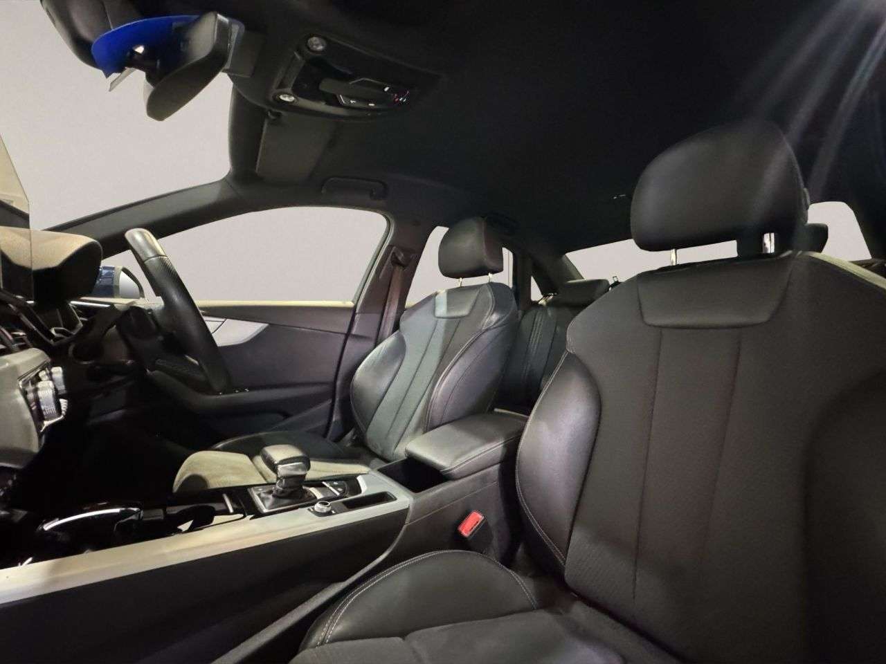 2023 AUDI A4 2023 AUDI A4