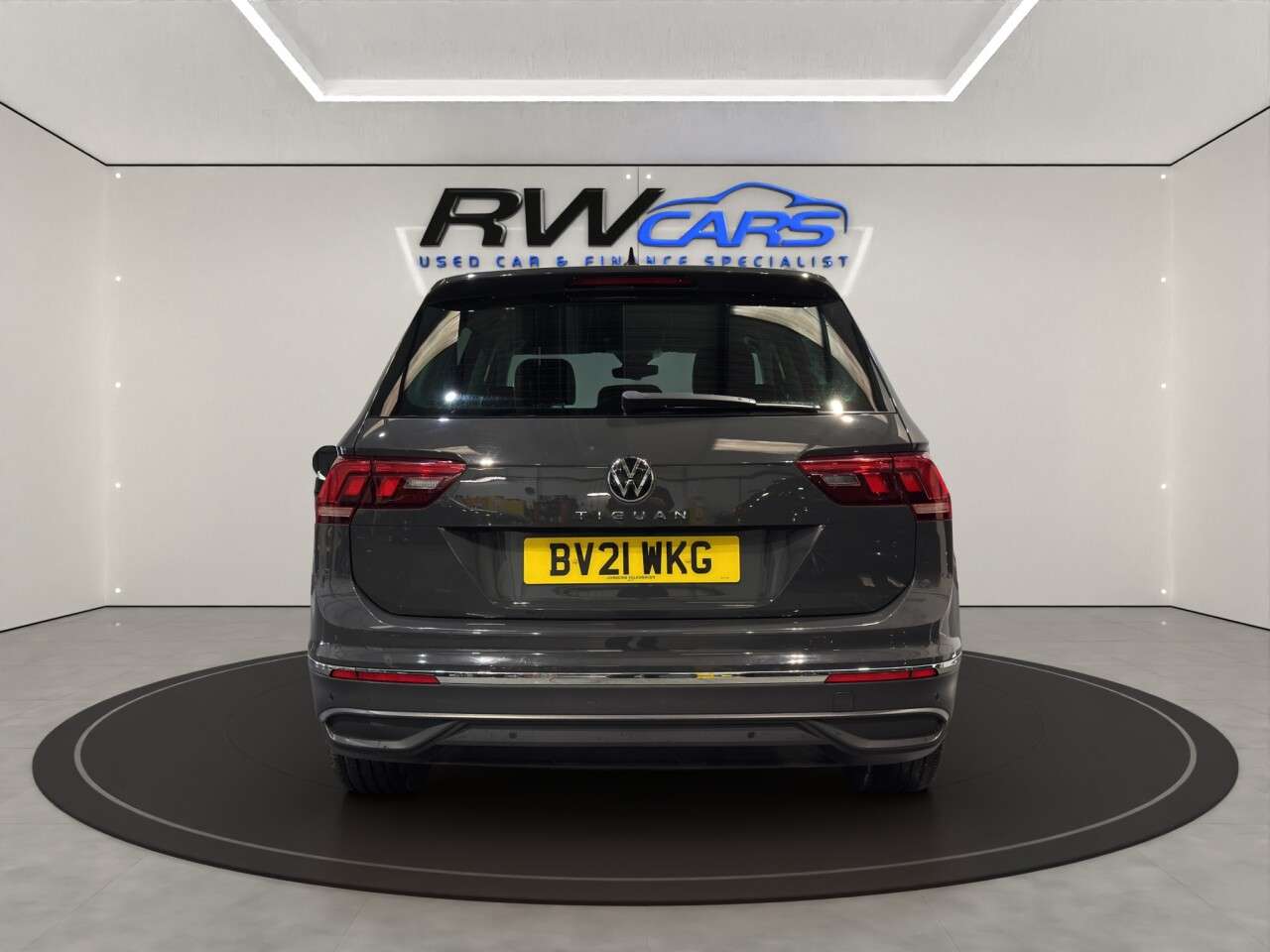 2021 VOLKSWAGEN TIGUAN 2021 VOLKSWAGEN TIGUAN