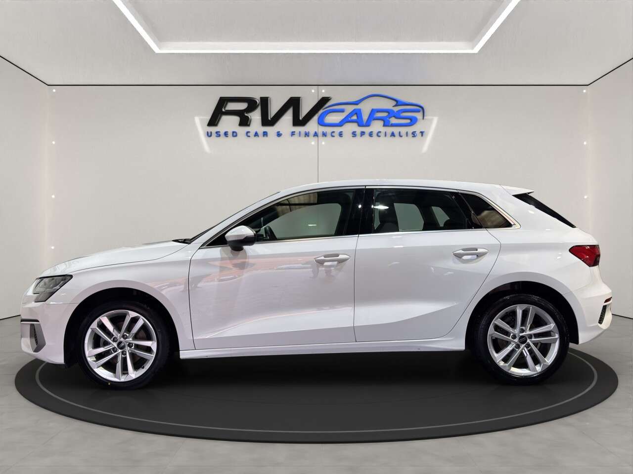 A 2024 AUDI A3 1.0 TFSI 30 Sport Sportback 5dr Petrol S Tronic Euro 6 (s/s) (110 ps) A 2024 AUDI A3 1.0 TFSI 30 Sport Sportback 5dr Petrol S Tronic Euro 6 (s/s) (110 ps)