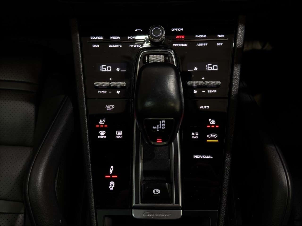 2019 PORSCHE CAYENNE 2019 PORSCHE CAYENNE