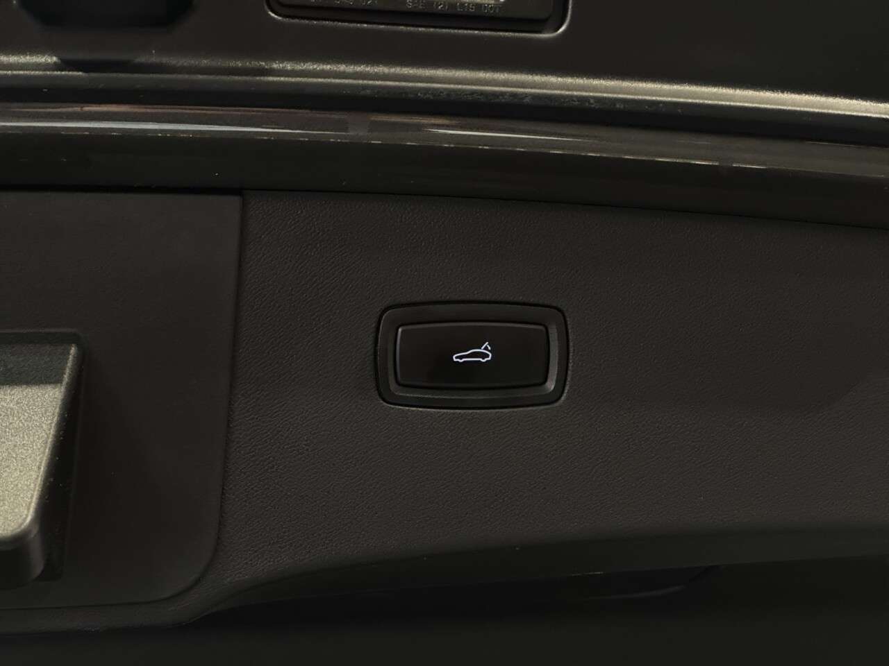 2019 PORSCHE CAYENNE 2019 PORSCHE CAYENNE