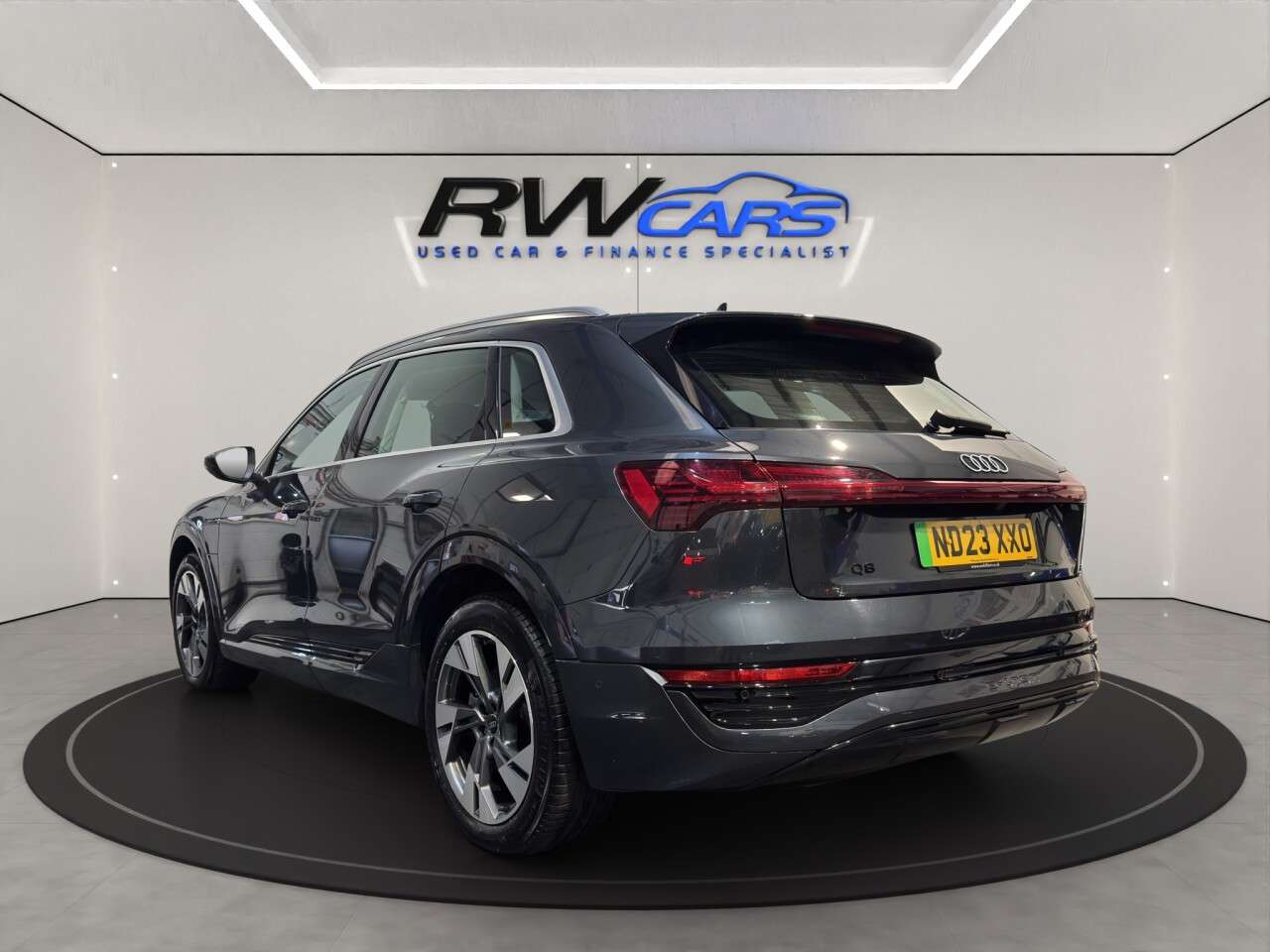 A 2023 AUDI Q8 E-TRON 50 Sport SUV 5dr Electric Auto quattro 95kWh (11kW Charger) (340 ps) A 2023 AUDI Q8 E-TRON 50 Sport SUV 5dr Electric Auto quattro 95kWh (11kW Charger) (340 ps)