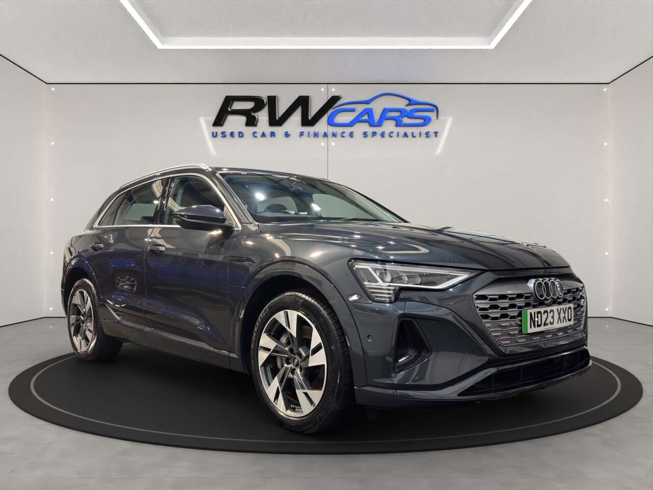 2023 AUDI Q8 E-TRON 2023 AUDI Q8 E-TRON