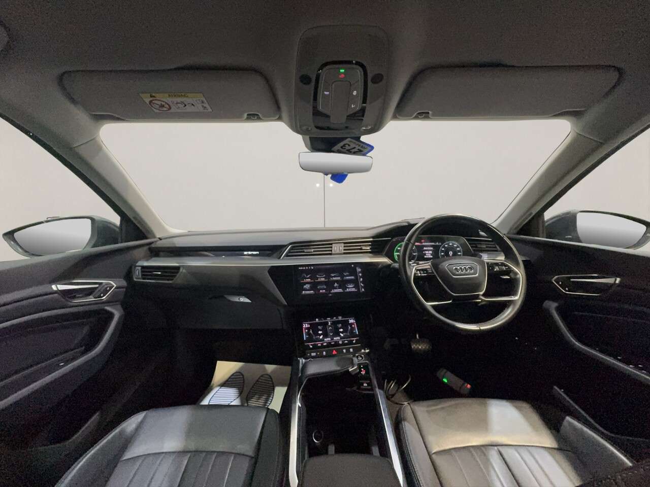 2023 AUDI Q8 E-TRON 2023 AUDI Q8 E-TRON