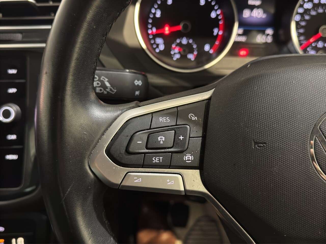 2022 VOLKSWAGEN TIGUAN 2022 VOLKSWAGEN TIGUAN