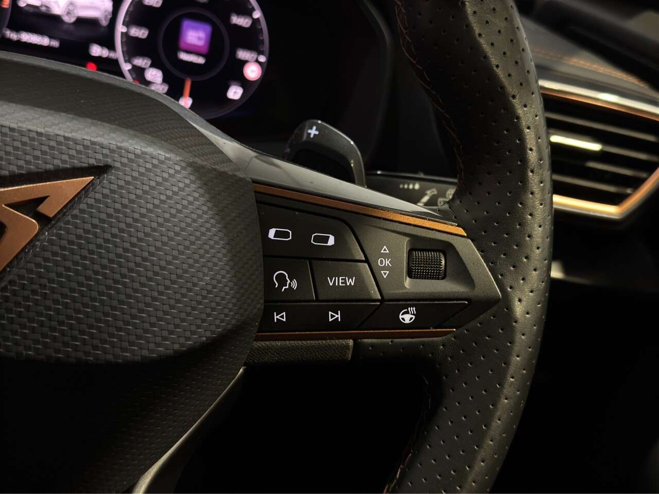 2023 CUPRA FORMENTOR 2023 CUPRA FORMENTOR
