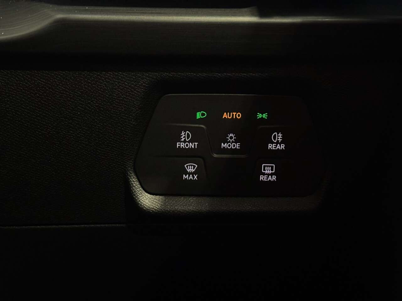 2023 CUPRA FORMENTOR 2023 CUPRA FORMENTOR