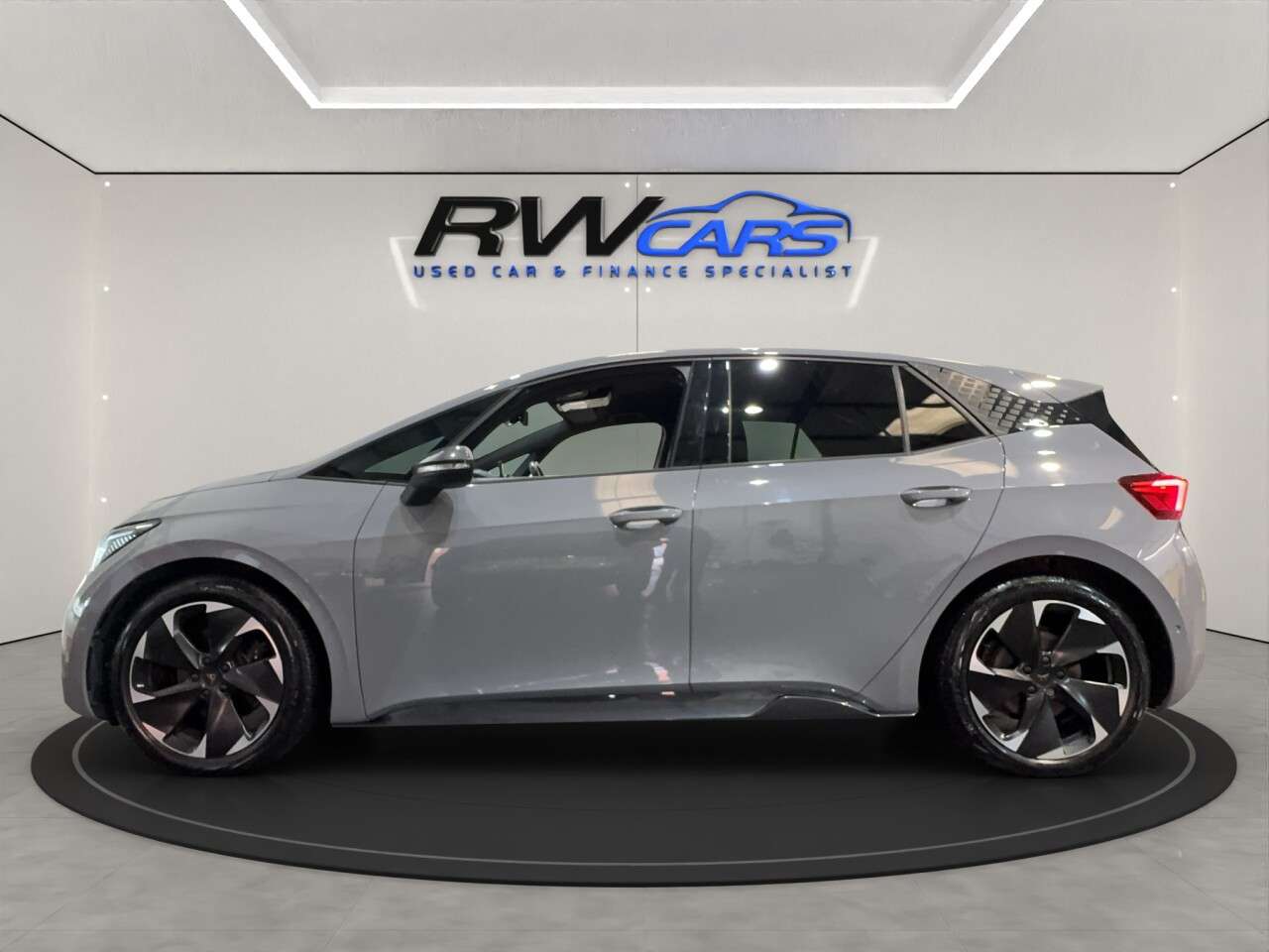A 2022 CUPRA BORN 58kWh V2 Hatchback 5dr Electric Auto (204 ps) A 2022 CUPRA BORN 58kWh V2 Hatchback 5dr Electric Auto (204 ps)