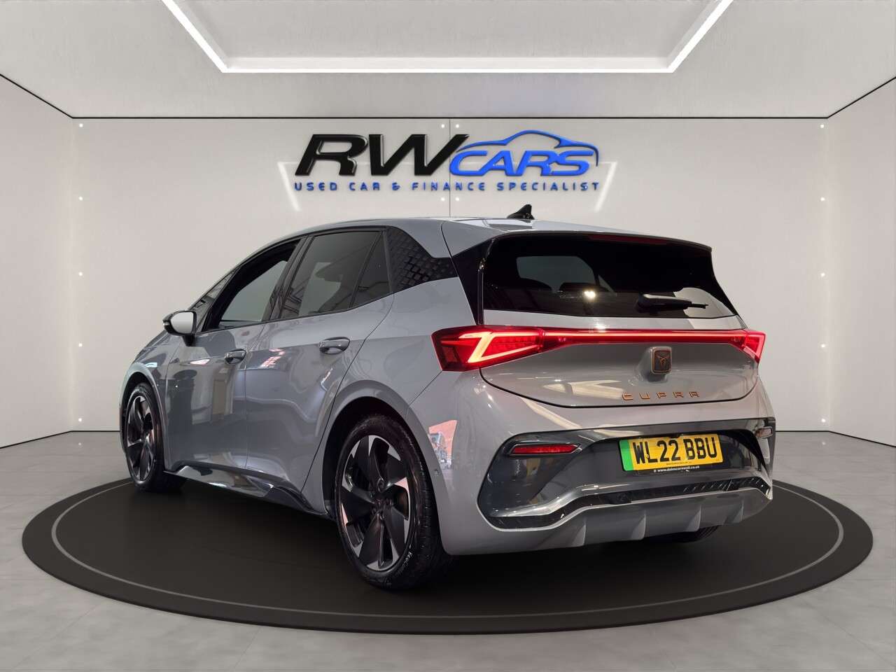 A 2022 CUPRA BORN 58kWh V2 Hatchback 5dr Electric Auto (204 ps) A 2022 CUPRA BORN 58kWh V2 Hatchback 5dr Electric Auto (204 ps)