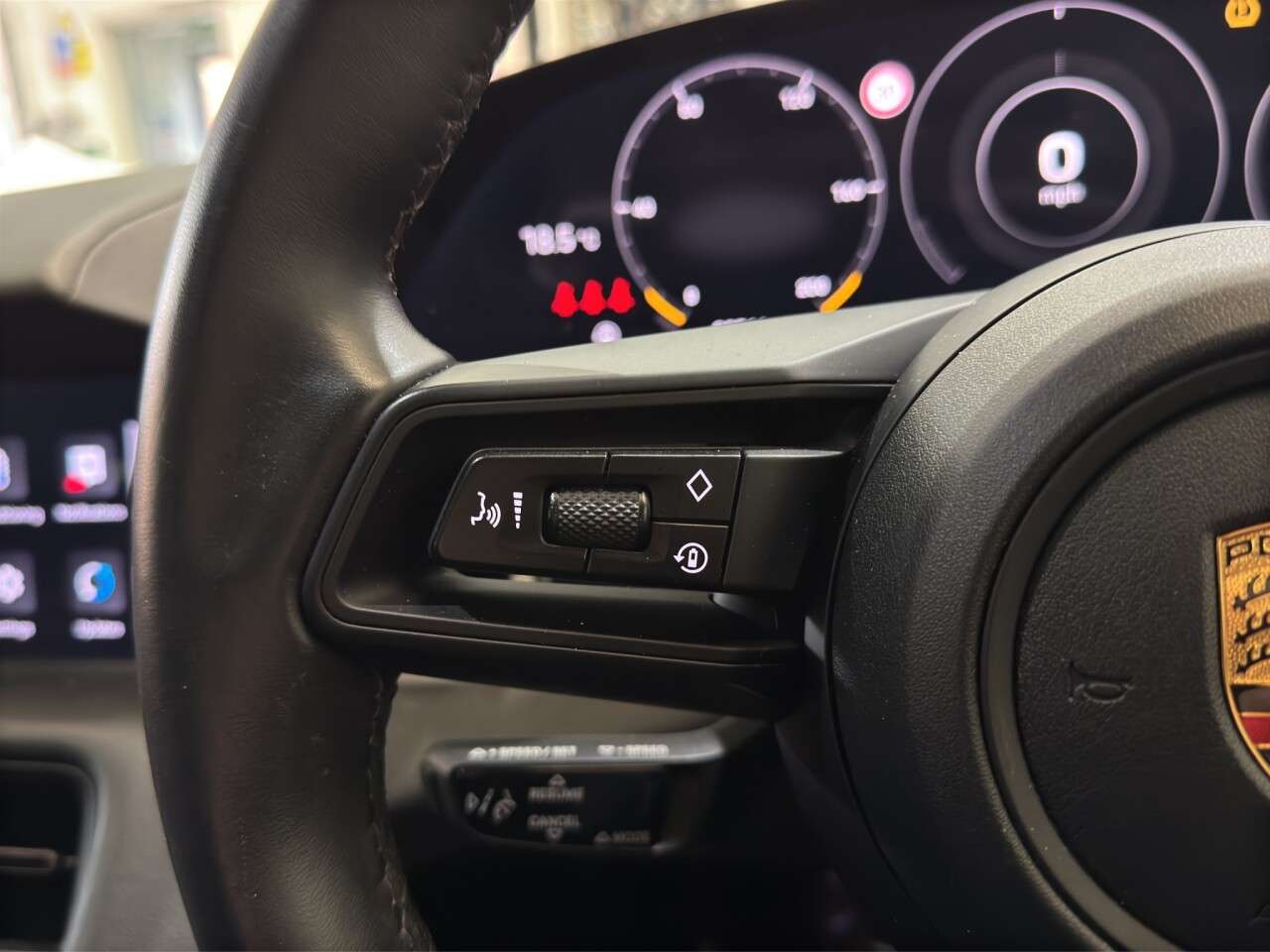 2022 PORSCHE TAYCAN 2022 PORSCHE TAYCAN