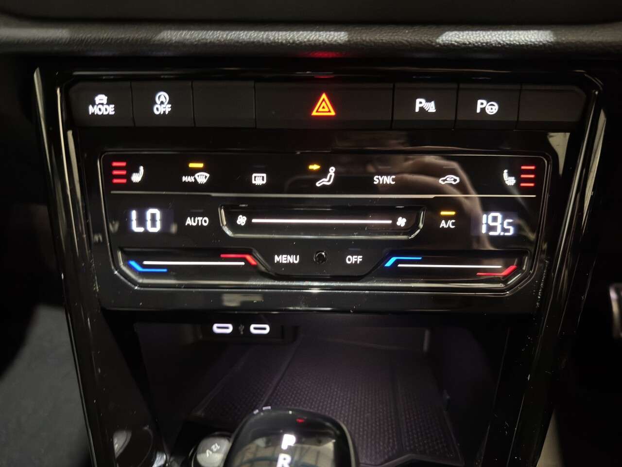 2022 VOLKSWAGEN T-ROC 2022 VOLKSWAGEN T-ROC
