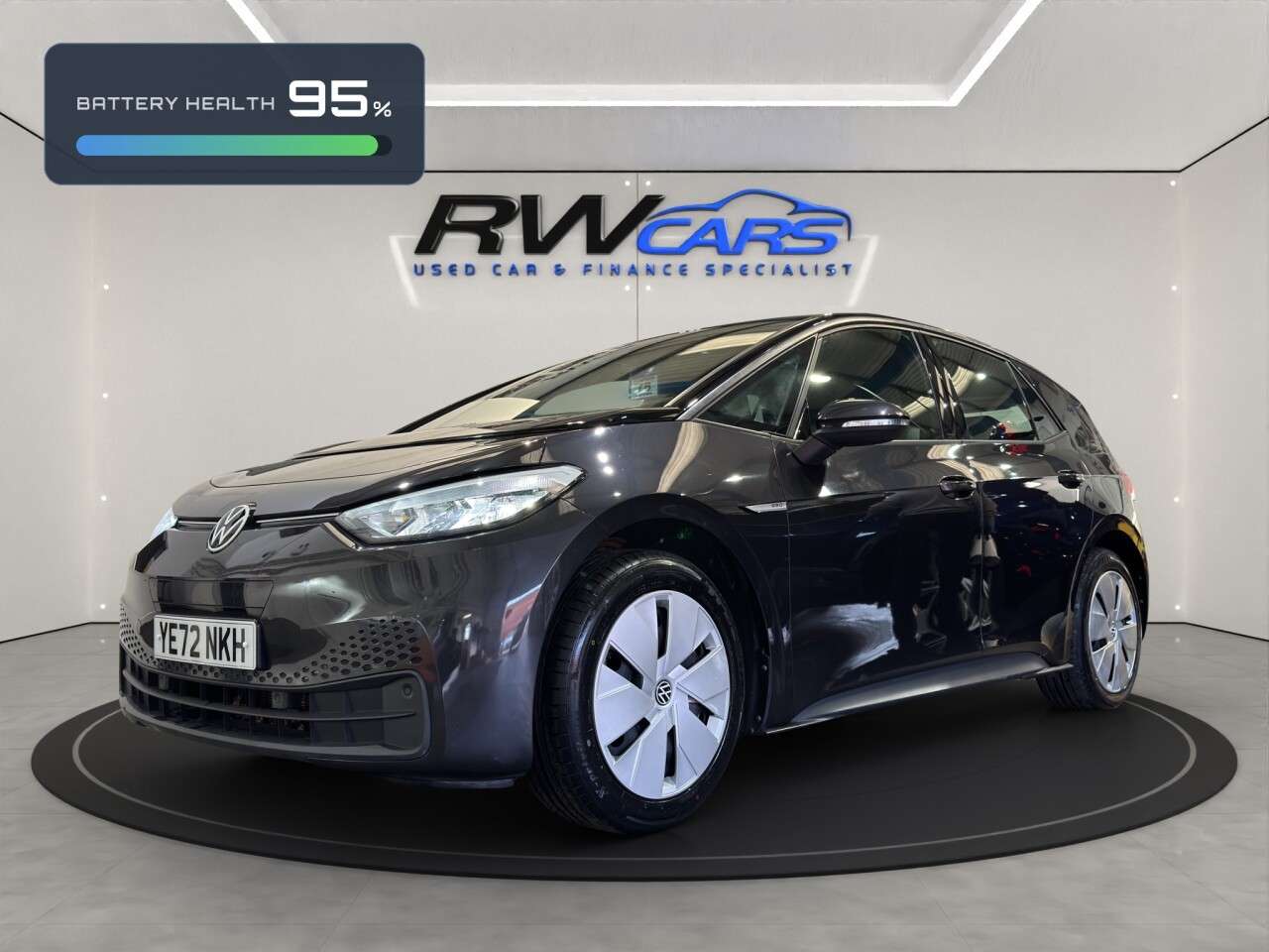 A 2022 VOLKSWAGEN ID.3 Pro Performance 58kWh Life Hatchback 5dr Electric Auto (204 ps) A 2022 VOLKSWAGEN ID.3 Pro Performance 58kWh Life Hatchback 5dr Electric Auto (204 ps)