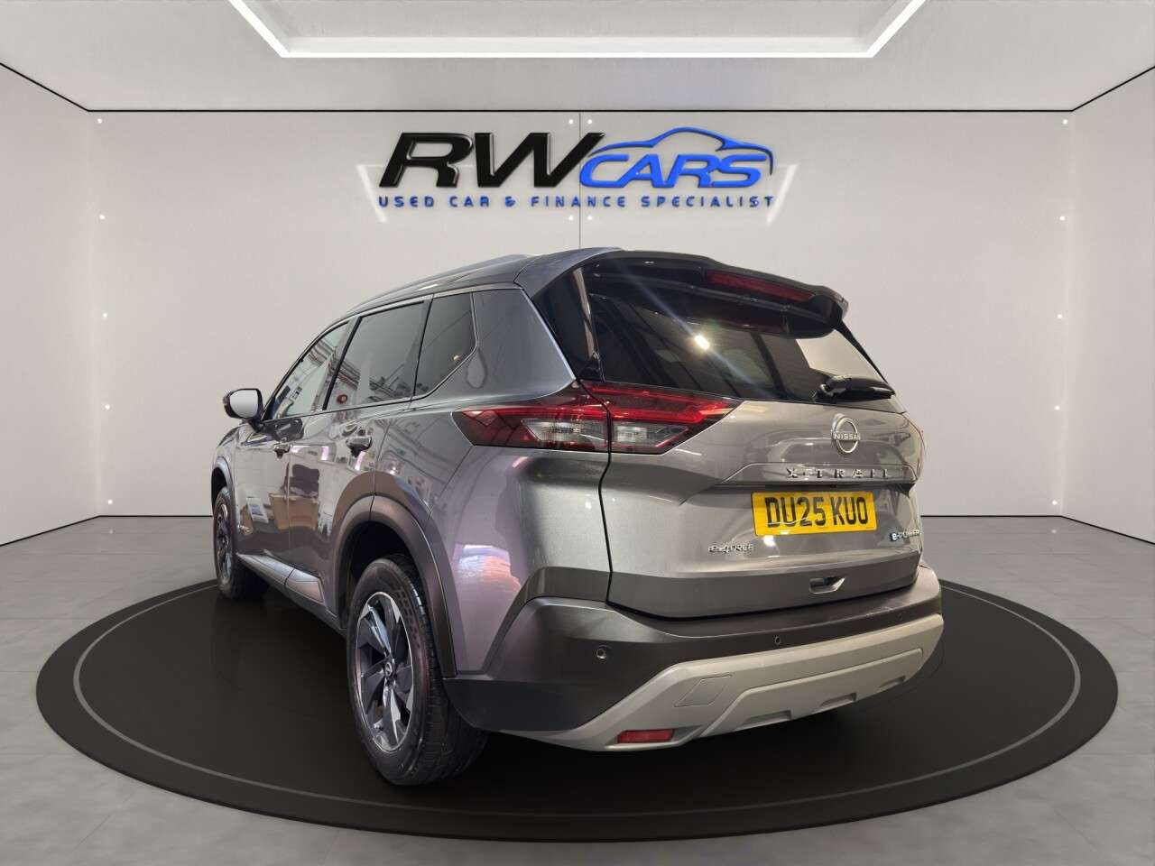 A 2025 NISSAN X-TRAIL 1.5 h e-POWER N-Connecta SUV 5dr Petrol Hybrid Auto e-4ORCE Euro 6 (s/s) (2 A 2025 NISSAN X-TRAIL 1.5 h e-POWER N-Connecta SUV 5dr Petrol Hybrid Auto e-4ORCE Euro 6 (s/s) (2
