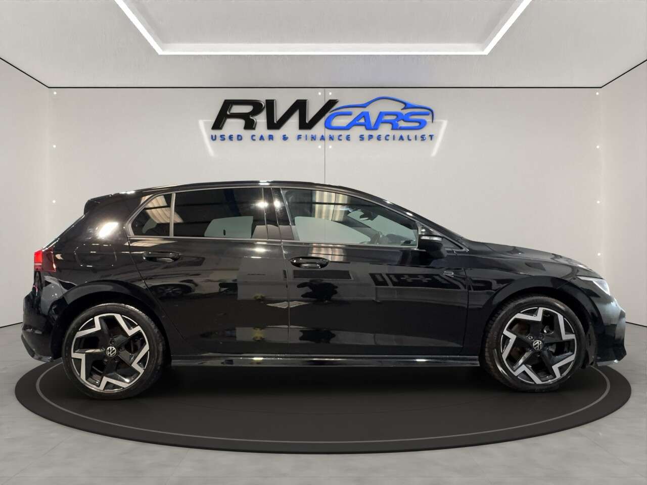 2025 VOLKSWAGEN GOLF 2025 VOLKSWAGEN GOLF